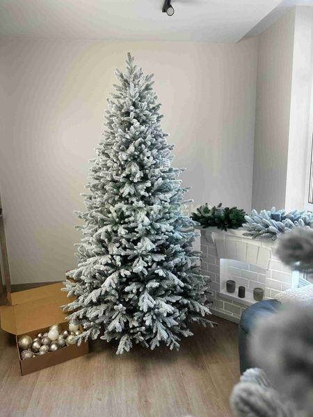 Ялинка штучна лита Преміум №6 2.5 м засніжена 00178 фото
